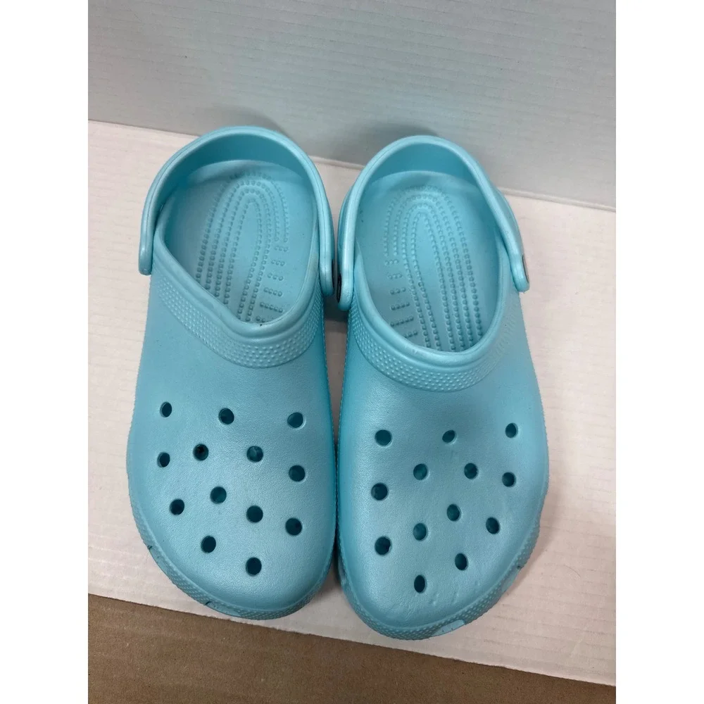 Crocs Classic Clogs Light Blue Unisex‎ Mens 8 Womens 10 Comfort Slip On Shoes